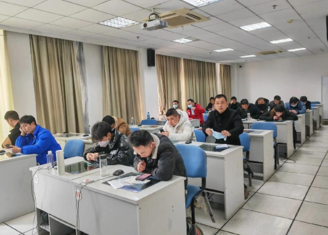 2025年四川成人高考报名条件是什么 新生怎么网上报考注册