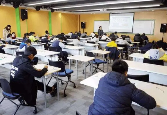 2025四川专升本要什么条件 需要读几年